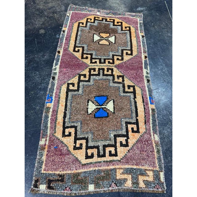 Contemporary Turkish Yastik Rug 1'6" x 3' For Sale - Image 3 of 5