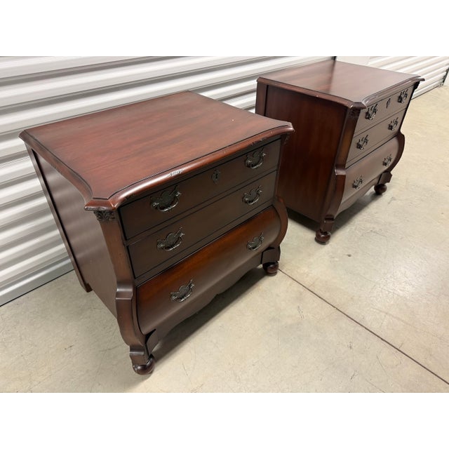 Ralph Lauren 1990s Ralph Lauren Italian Louis XV Mahogany Bombay Form Bedside Chests, Pair For Sale - Image 4 of 6