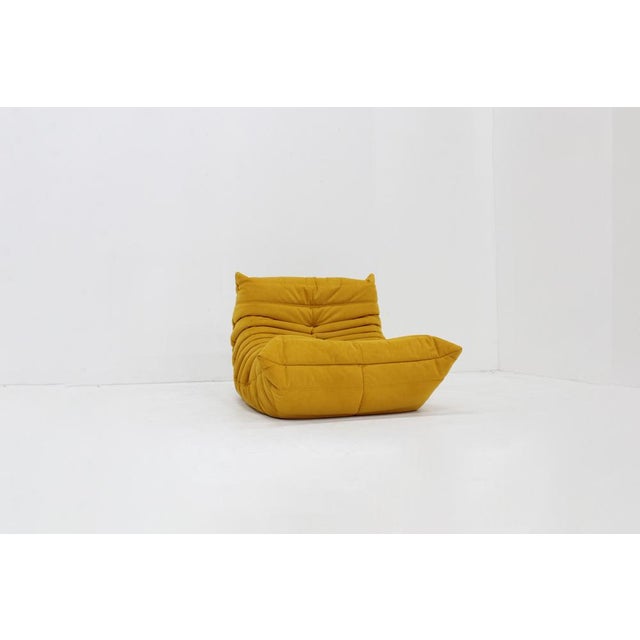 Togo 1-Seater Armchair by Michel Ducaroy, Alcantara, Ligne Roset, 2018 For Sale - Image 6 of 14