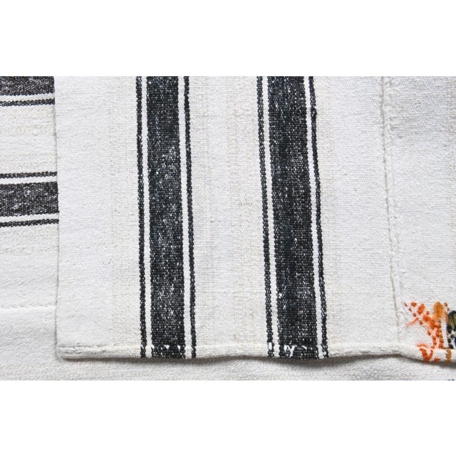 Textile Vintage Turkish Hand-Knotted Wool Cotton White Kilim Area Rug For Sale - Image 7 of 10