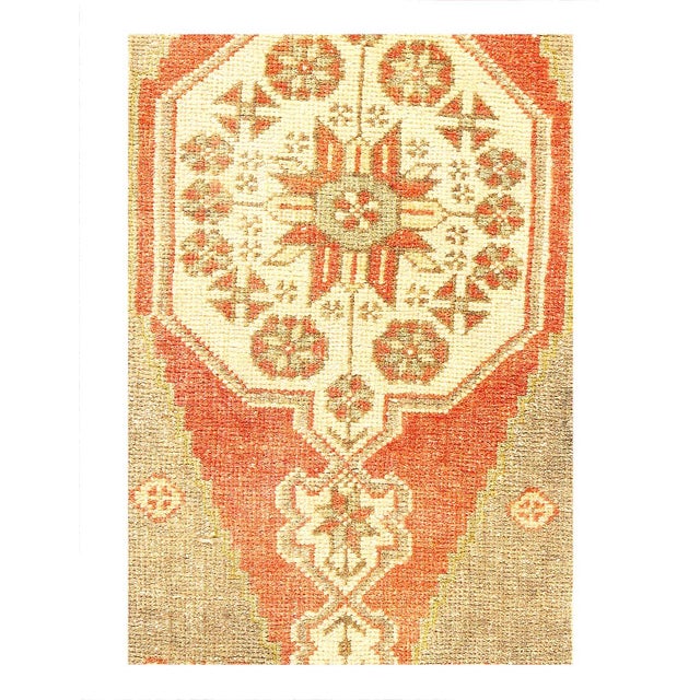 Hand knotted Turkish Oushak rug made of 100% hand-spun lamb's wool rug and all natural dyes. Each rug has a dense, soft...