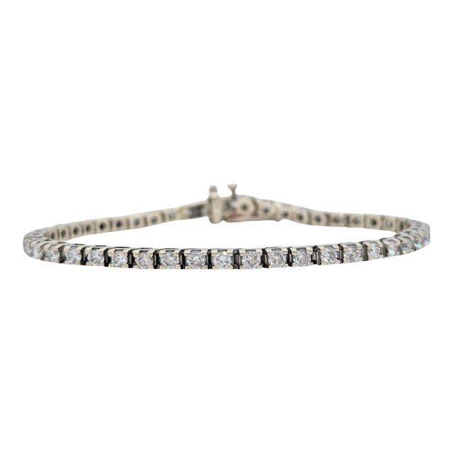 White Diamond Round Tennis Bracelet in 14K White Gold For Sale