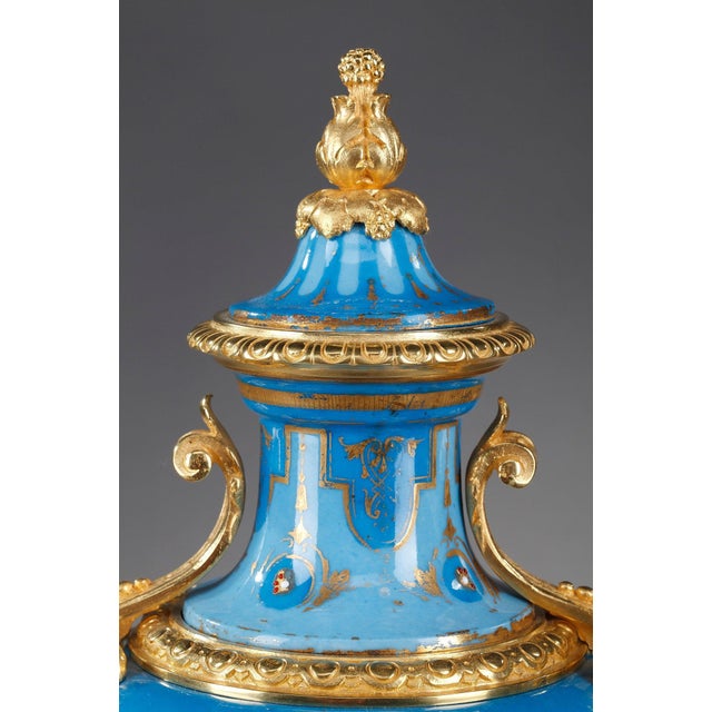Covered Vases in Polychrome Porcelain in the Style of Sèvres, Set of 2 For Sale - Image 11 of 18