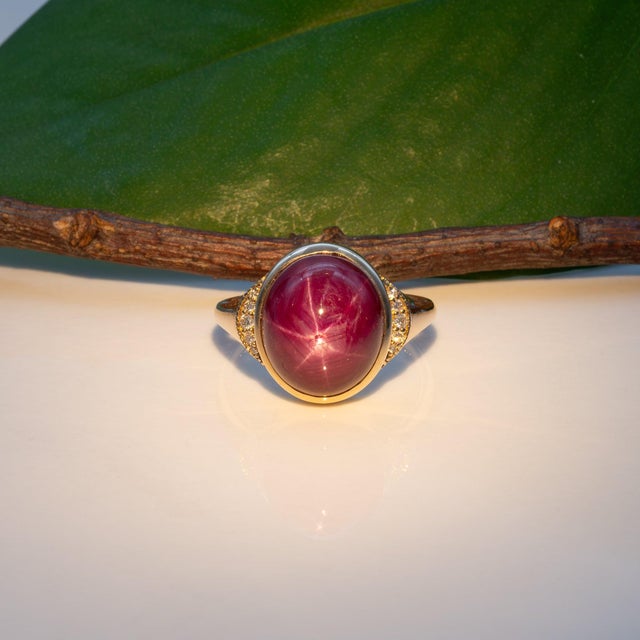 2020s 12.5Ct Star Ruby Cabochon Ring With Earth-Mined Diamond Accents: Solid 14k Gold, Size 6.75 For Sale - Image 5 of 9