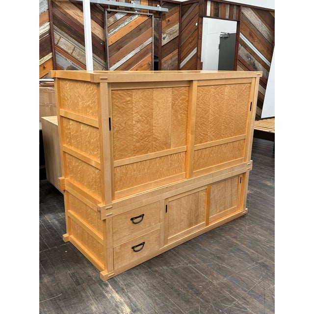 Traditional Berkeley Mills Maple Audio/Visual Tansu Cabinet For Sale - Image 3 of 12