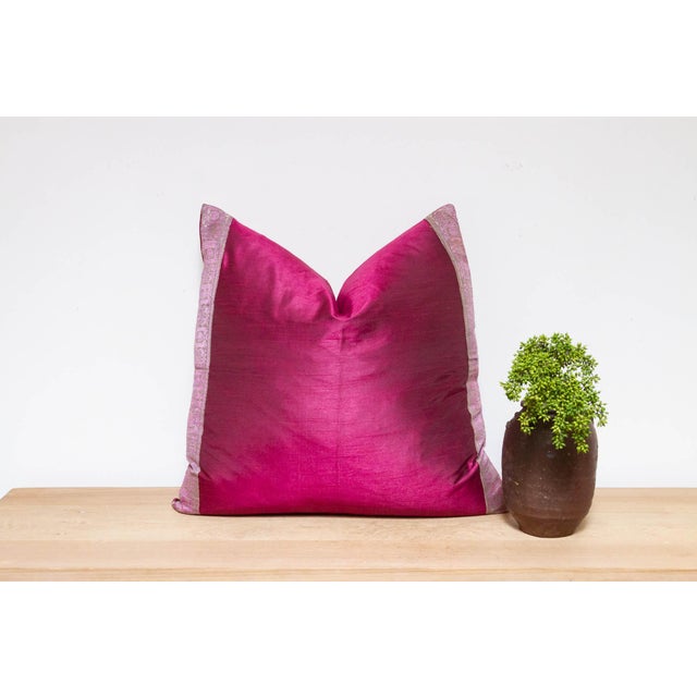 This brilliant silk euro pillow is a luxurious addition to any living room. Made out of silk with intricate borders of...