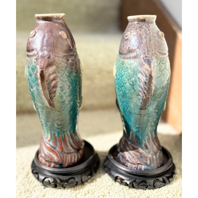 1930s Antique Chinese Sancai Glazed Koi Fish Vase Pair Tang Style 1930 Art Nouveau For Sale - Image 5 of 9