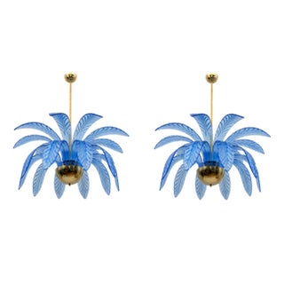 Mid-Century Modern Palm Leaf Chandeliers in Murano Glass and Brass, 1970s, Set of 2 For Sale