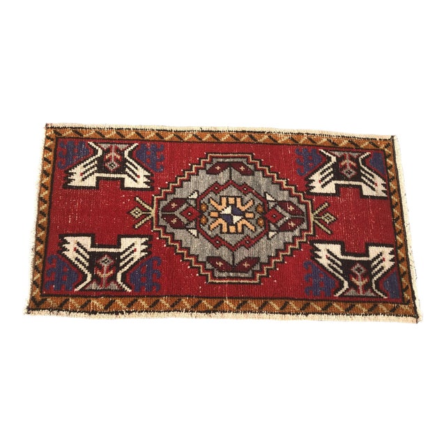 1960s Vintage Oushak Rug- 1′6″ × 2′9″ For Sale