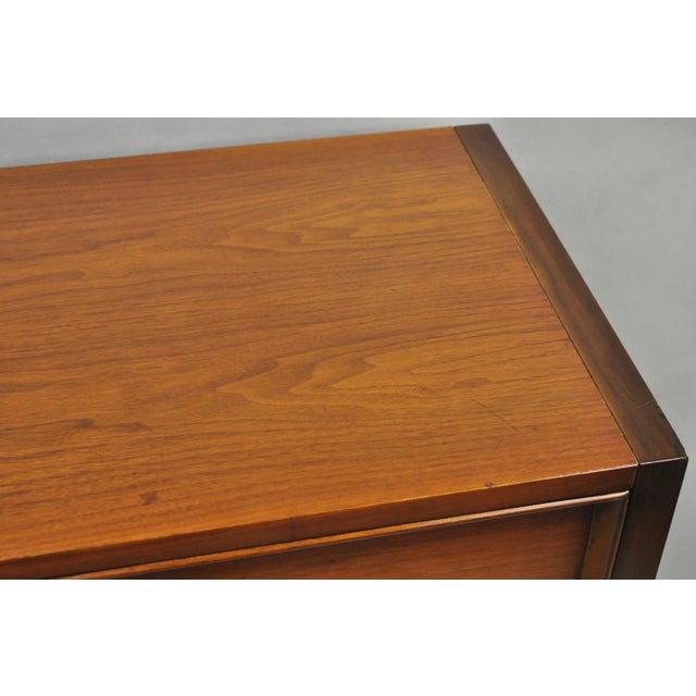 Brown Vintage Drexel Mid Century Modern Walnut 5 Drawer Tall Chest Dresser Highboy For Sale - Image 8 of 18