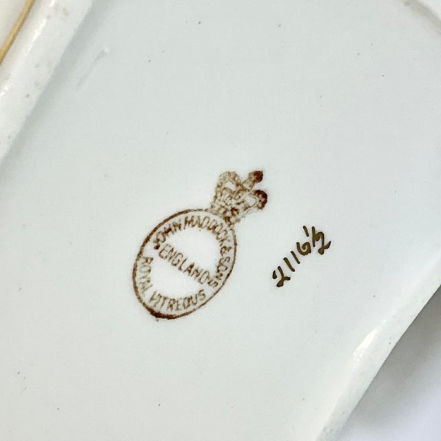 Early 20th C British Colonial English Traditional Lidded Tea Caddy For Sale - Image 14 of 15