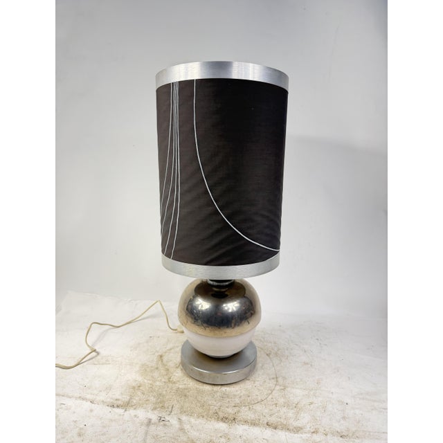 1970s Vintage Space Age Table Lamp in Chrome Metal, 1970s For Sale - Image 5 of 10