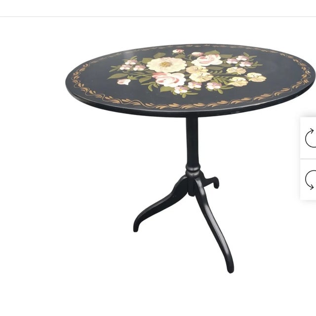 Modern Oriental Accent Hand Painted Tilt Top Cocktail Accent Table For Sale - Image 3 of 11