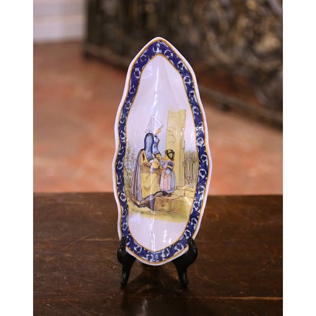 French 19th Century French Painted Faience Porquier Beau Quimper Crepe Dish Vide-Poche For Sale - Image 3 of 7