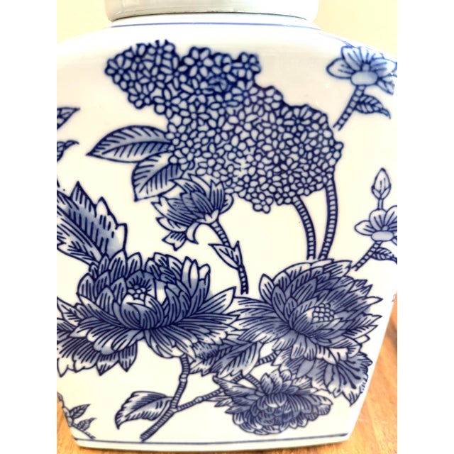 Blue and White Chinoiserie Rectangular Small Floral Ginger Jar For Sale - Image 4 of 7