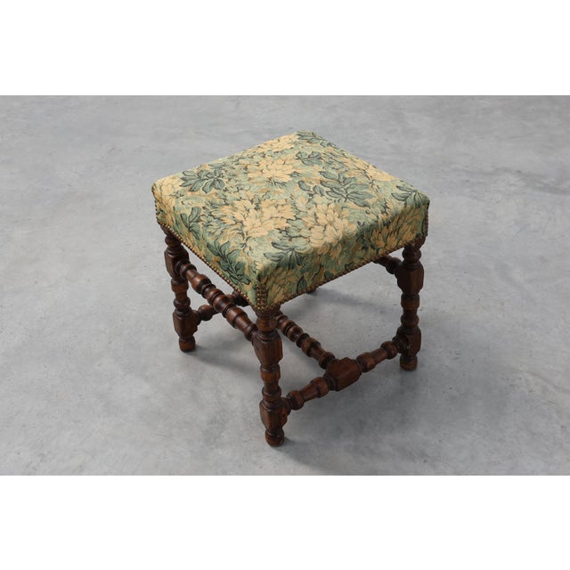 Louis XIII Walnut Ottoman with Floral Tapestry Seat, France, 1840 For Sale - Image 4 of 10