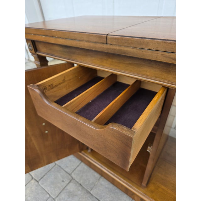 1960s Vintage Thomasville Lion’s Head Walnut Hardwood Credenza / Buffet / Serving / Server Table With Flip Top on Wheels For Sale - Image 16 of 17