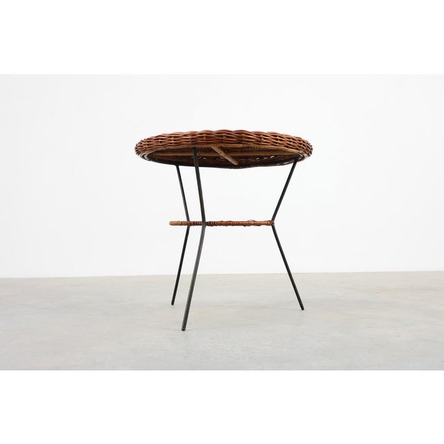 Mid-Century Woven Rattan, Wicker and Iron Two-Tier Round Coffee Table, Italy, 1960s For Sale - Image 6 of 13