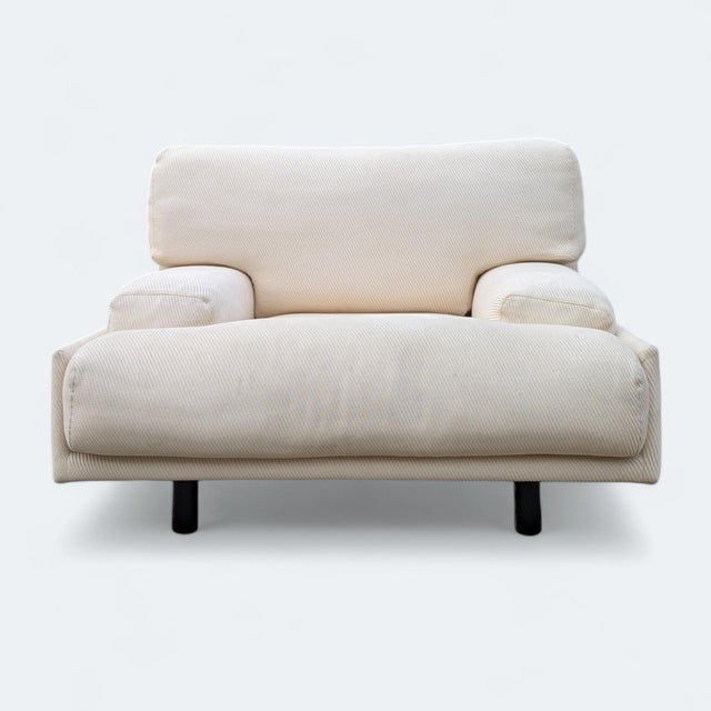 Italian Postmodern Oversized Lounge Chair in Cream Upholstery, 1970s, Mid-Century For Sale - Image 11 of 15
