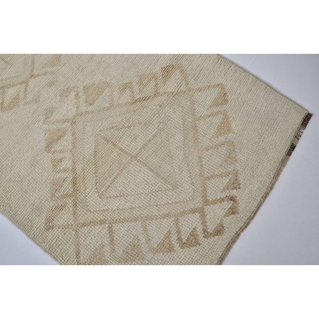 Vintage Turkish Off White Runner Rug For Sale In Phoenix - Image 6 of 11