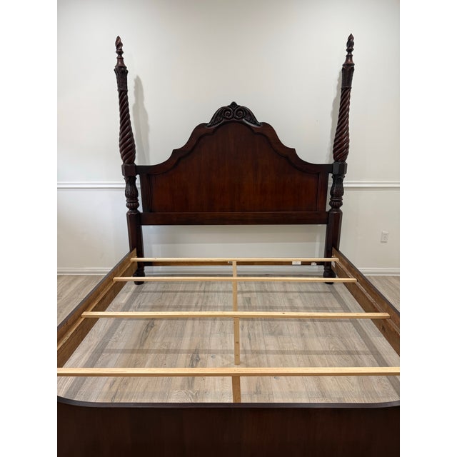 Mid-Century Modern Thomasville King Size Mahogany Cherry Four Poster Bed For Sale - Image 3 of 12