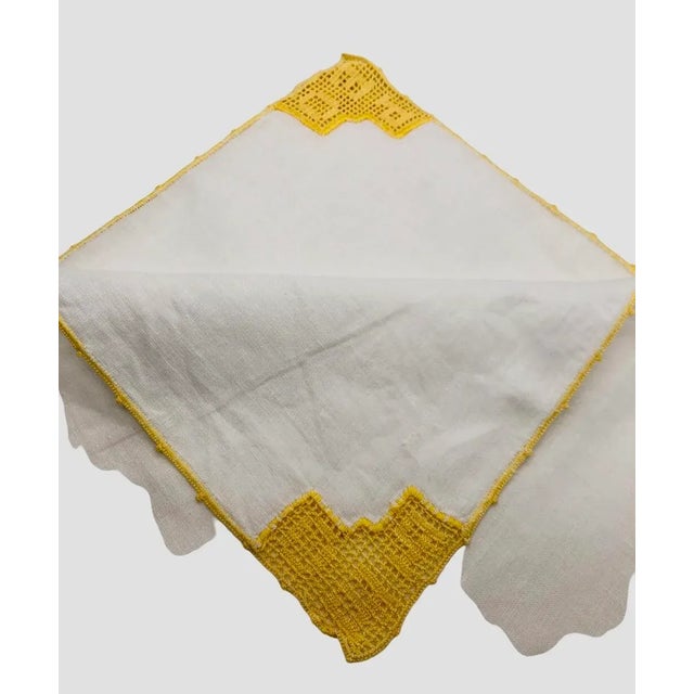 Vintage Mid Century Cloth Napkins With Yellow Crochet Detail- Set of 4 For Sale - Image 9 of 11
