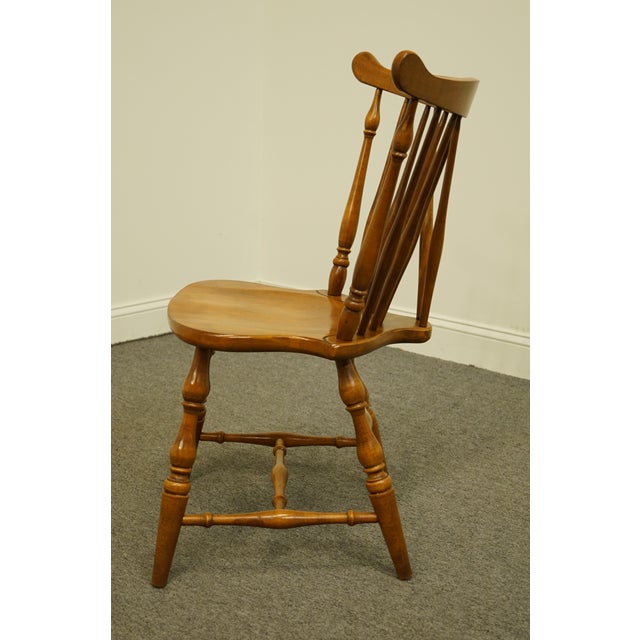 Late 20th Century O'Hearn Furniture Gardner Ma Solid Sugar Maple Dining