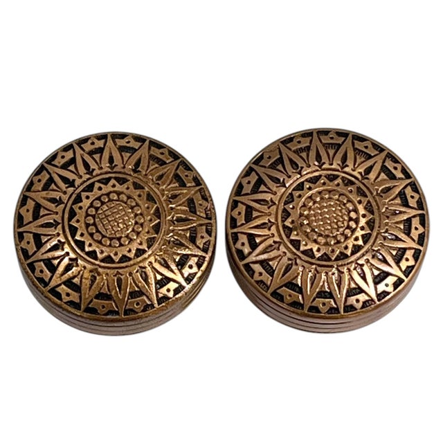 Add a finishing touch to your favorite door with this impressive pair of rare American drum-shaped bronze door knobs...