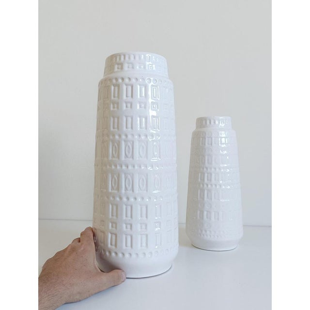 Mid-Century Modern West German White Glazed Ceramic Vases by Scheurich, 1950s, Set of 2 For Sale - Image 4 of 17