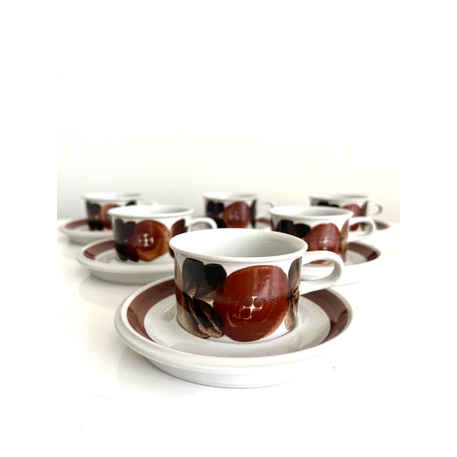 Mid-Century Modern Vintage 1970s Arabia of Finland Rosmarin Brown Demitasse Set of 6 Cups and 6 Saucers For Sale - Image 3 of 10
