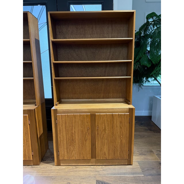 1970s Pair of Custom Solid Cherry Mid-Century Style Hutches / Bookcases by f.w. Lindeman For Sale - Image 5 of 9