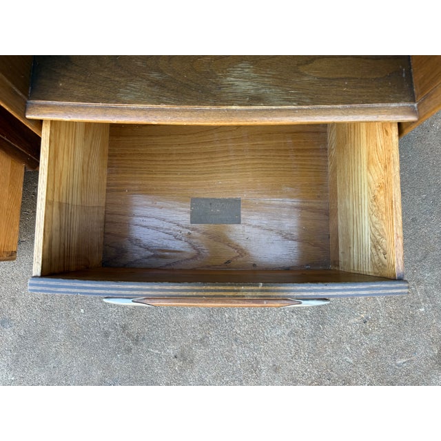 Brown 1950s T. H. Robsjohn Gibbings for Widdicomb Mahogany Side Tables Metal Accents For Sale - Image 8 of 8