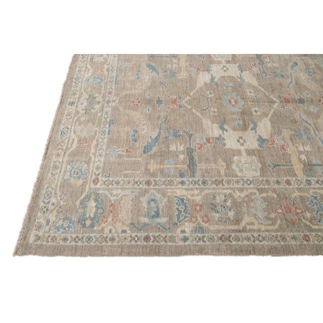 Modern Gray Sultanabad Handmade Floral Wool Rug For Sale - Image 4 of 9