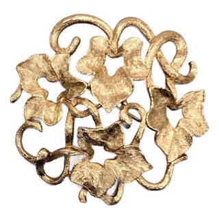 Vintage 1960s Signed Napier Goldtone Ivy Brooch For Sale