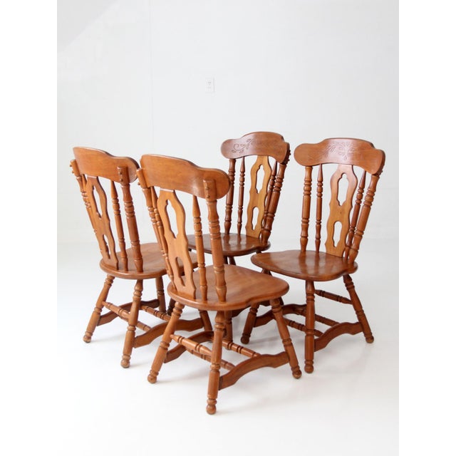 Wood Vintage Early American Colonial Revival Dining Chairs - Set of 4 For Sale - Image 7 of 17