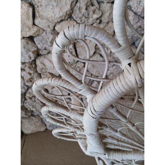 Vintage White Wicker and Rattan Sweetheart Fiddlehead Peacock Chair ...