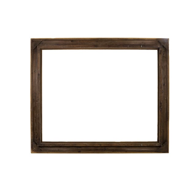 Frame in giltwood adorned with Arabian decor. It’s divided into two strips with vegetal scrolls separated by moldings. The...