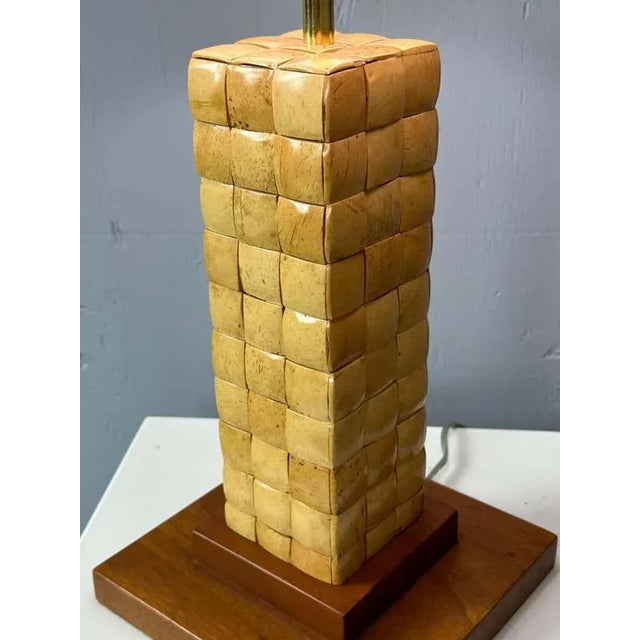 Mid-Century Modern "Basket Weave" Table Lamp Attr. To Paul Laszlo For Sale - Image 3 of 4
