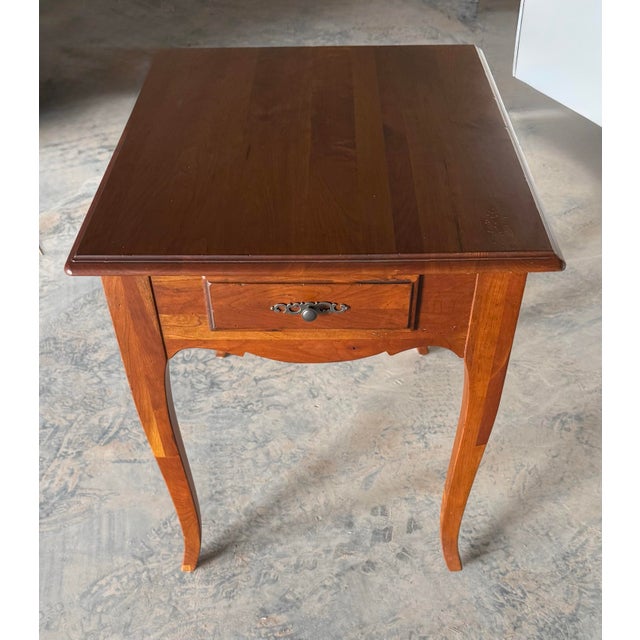 Wood Mid 20th Century Ethan Allen Madison French Country Side Table For Sale - Image 7 of 12
