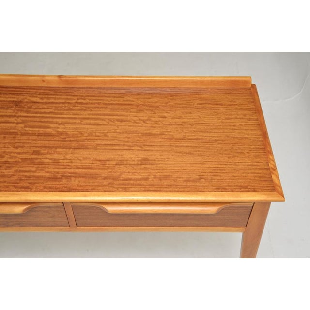 Vintage Walnut Console Table attributed to Finewood, 1960s For Sale - Image 9 of 10