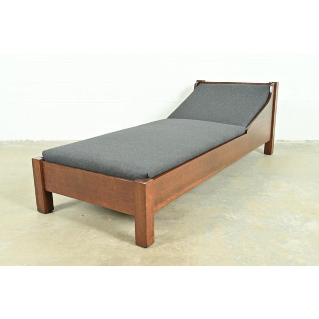 Limbert Antique Mission Oak Arts & Crafts Daybed, Newly Restored For Sale - Image 10 of 10