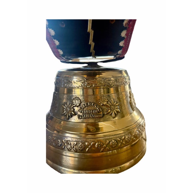 Mid 20th Century Large Vintage Swiss Albertano La Serraz Signed Bronze Cow Bell With Original Leather Strap & Buckle For Sale - Image 5 of 10
