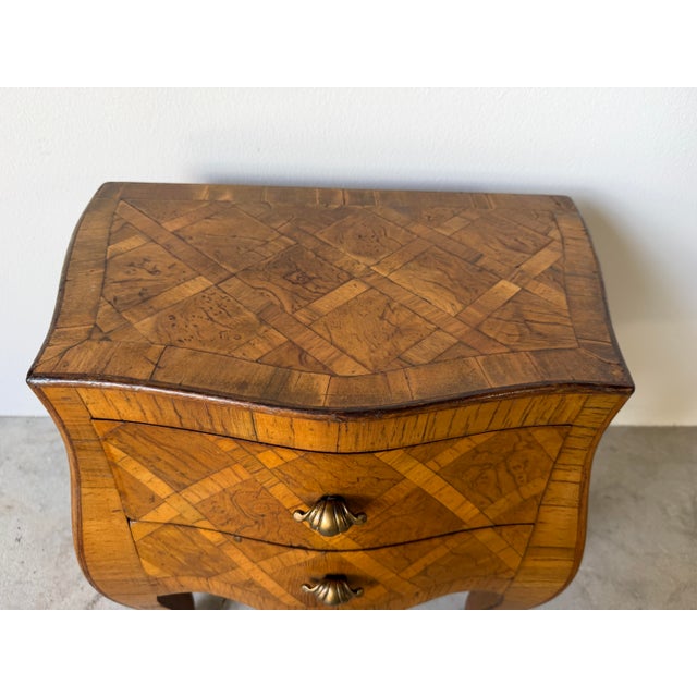 Brown Vintage Italian Burl Olive Wood Parquetry Two-Drawer Miniature Chest With Shell Handles For Sale - Image 8 of 12