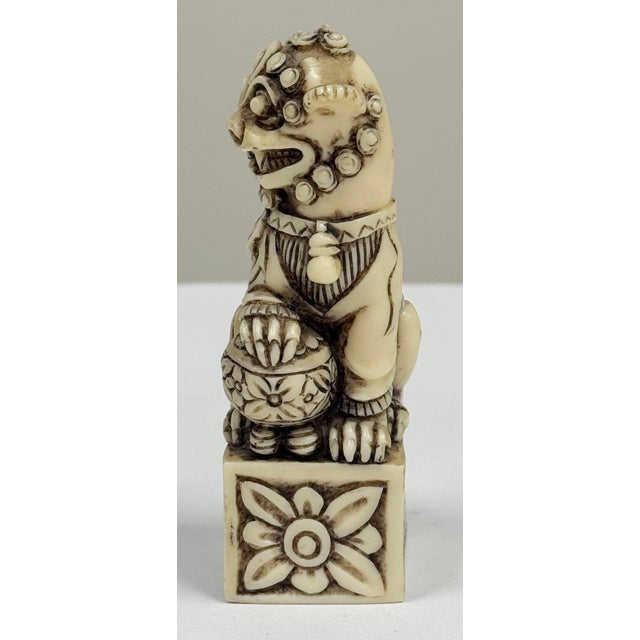 Chinoiserie Vintage Resin Foo Dog Figure For Sale - Image 3 of 6
