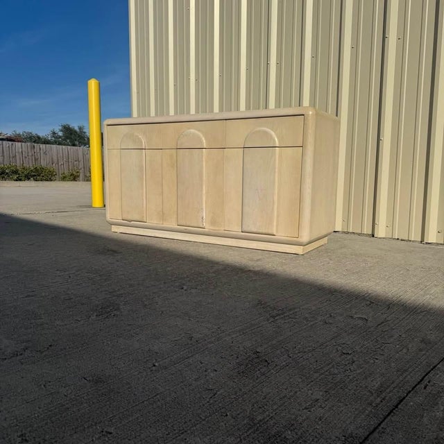 1980s Arched Door Credenza in Pickled Oak For Sale - Image 9 of 10