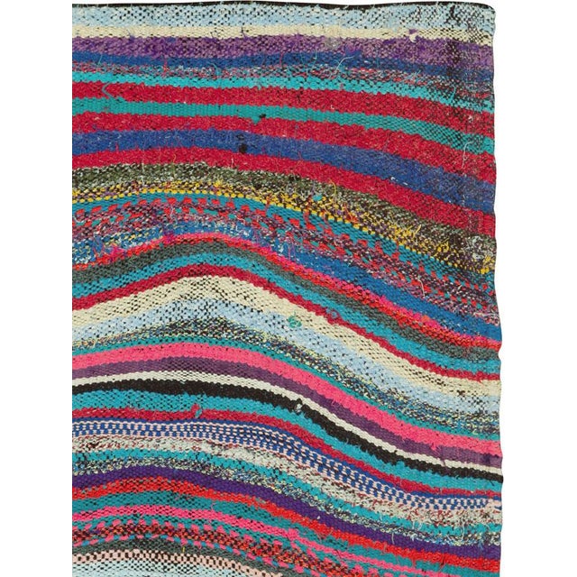 Tribal Galerie Shabab Collection Mid-20th Century Persian Flatweave Kilim Rug For Sale - Image 3 of 10