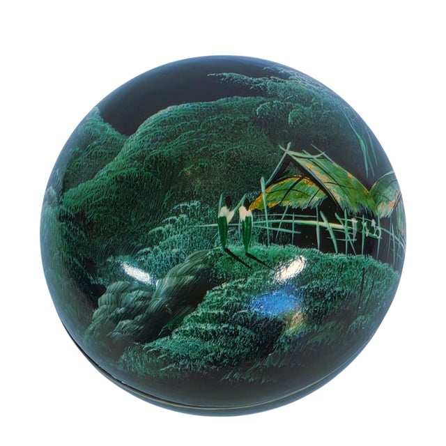 Vintage Japanese Lacquerware Round Trinket Box With Porcelain Rose Accent For Sale In Los Angeles - Image 6 of 17