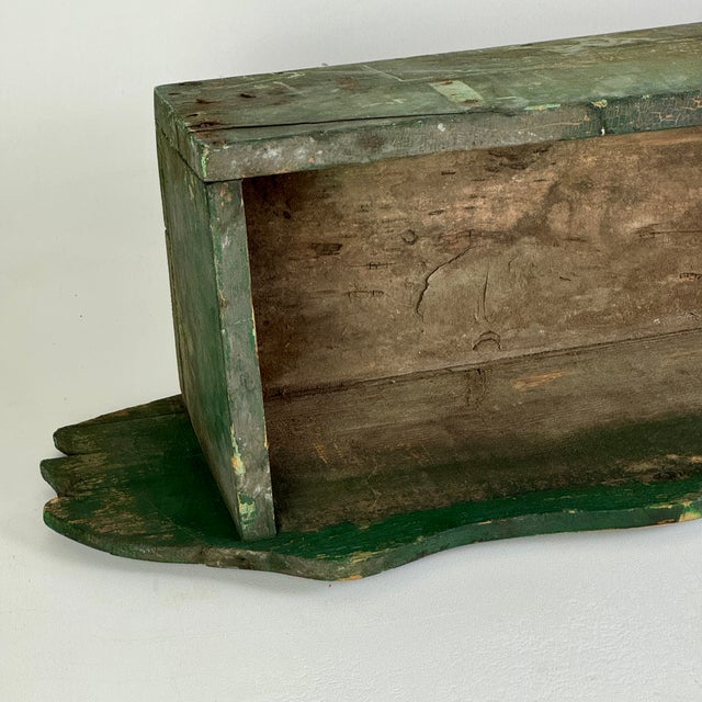 Unique Antique Americana Folk Art Wooden Planter With Stars and Indian Profile Ends For Sale - Image 9 of 13