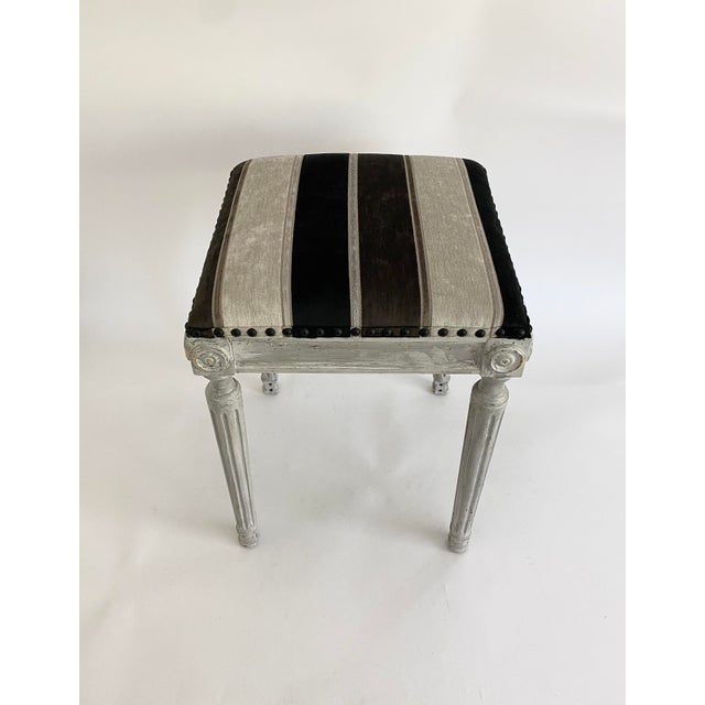 French Country Antique French Gray Painted Bench For Sale - Image 3 of 9