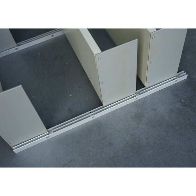 Metal Small Model 606 Wall Shelving Unit by Dieter Rams for Vitsoe, 1960s For Sale - Image 7 of 8